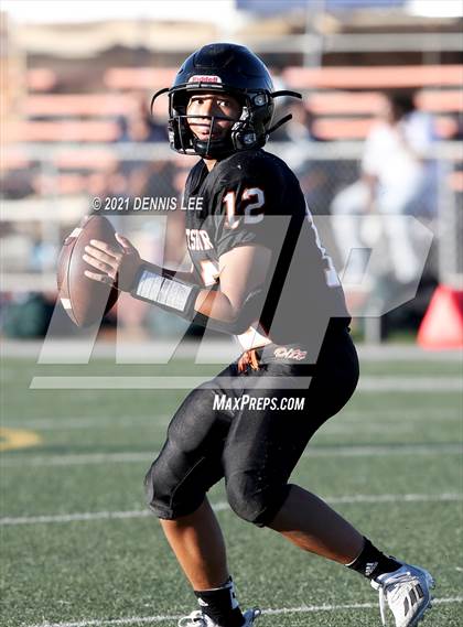Thumbnail 1 in Pittsburg vs. Monterey Trail photogallery.