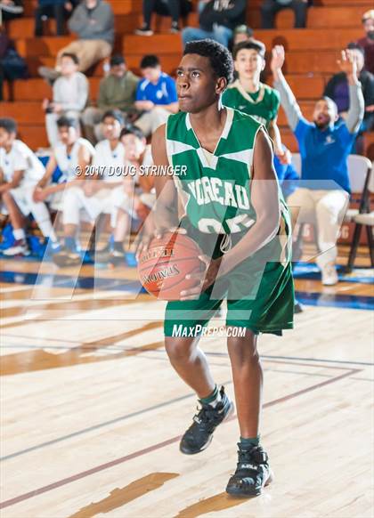 Thumbnail 3 in Moreau Catholic @ Irvington photogallery.