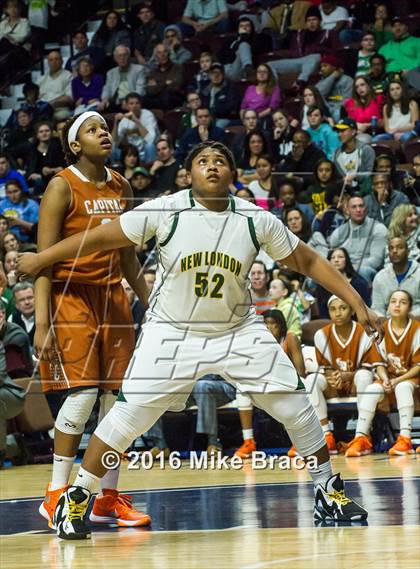 Thumbnail 2 in Capital Prep vs. New London (CIAC Class L Final) photogallery.