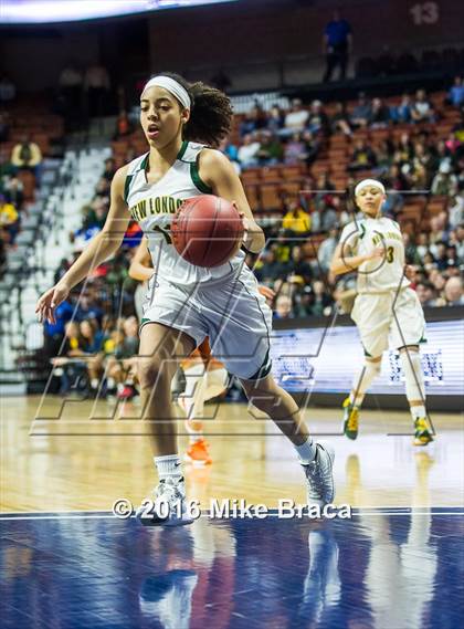 Thumbnail 2 in Capital Prep vs. New London (CIAC Class L Final) photogallery.