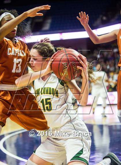 Thumbnail 2 in Capital Prep vs. New London (CIAC Class L Final) photogallery.