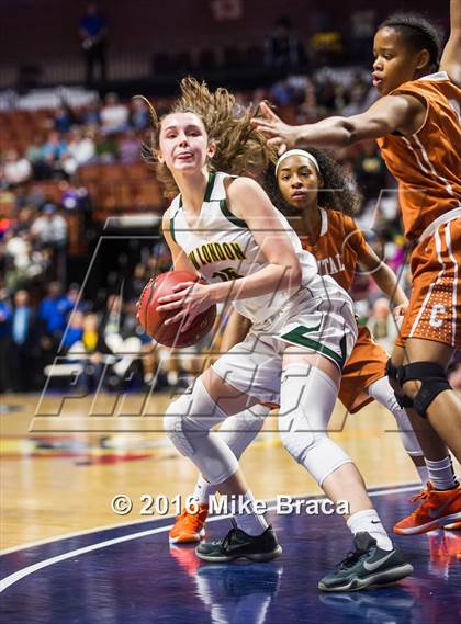 Thumbnail 3 in Capital Prep vs. New London (CIAC Class L Final) photogallery.