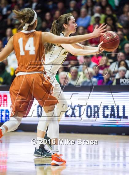Thumbnail 1 in Capital Prep vs. New London (CIAC Class L Final) photogallery.