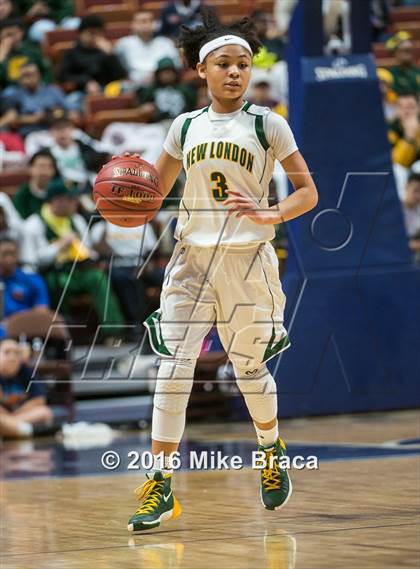 Thumbnail 2 in Capital Prep vs. New London (CIAC Class L Final) photogallery.