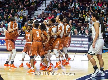 Thumbnail 2 in Capital Prep vs. New London (CIAC Class L Final) photogallery.