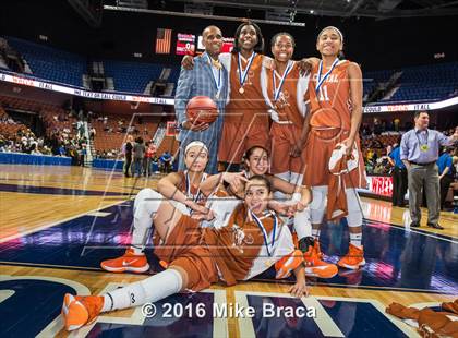 Thumbnail 1 in Capital Prep vs. New London (CIAC Class L Final) photogallery.