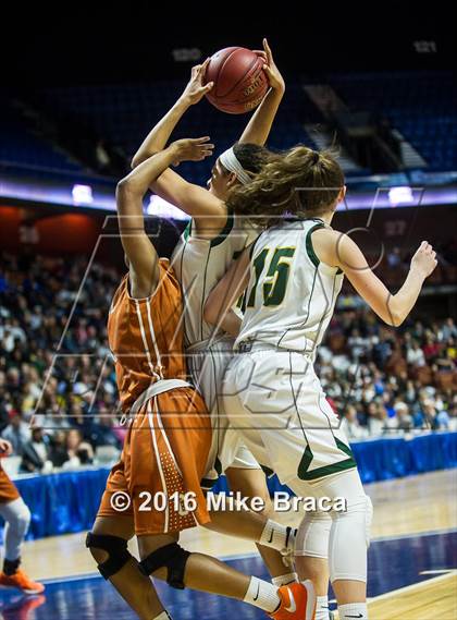Thumbnail 1 in Capital Prep vs. New London (CIAC Class L Final) photogallery.