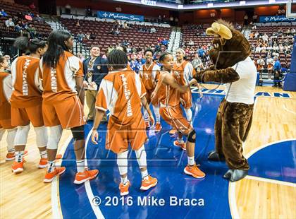 Thumbnail 3 in Capital Prep vs. New London (CIAC Class L Final) photogallery.