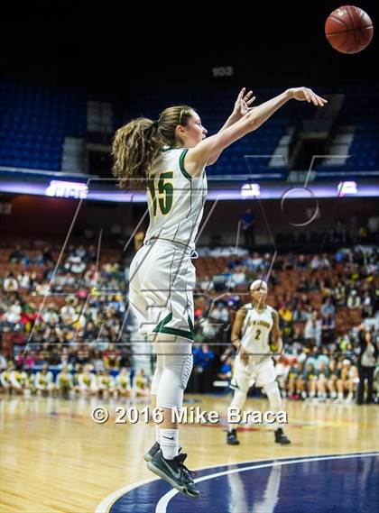 Thumbnail 2 in Capital Prep vs. New London (CIAC Class L Final) photogallery.