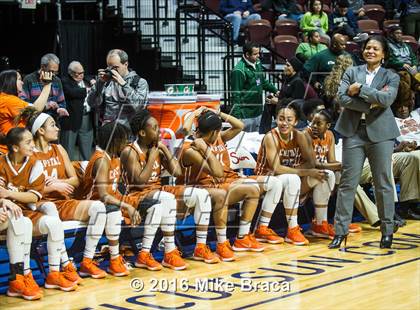 Thumbnail 1 in Capital Prep vs. New London (CIAC Class L Final) photogallery.
