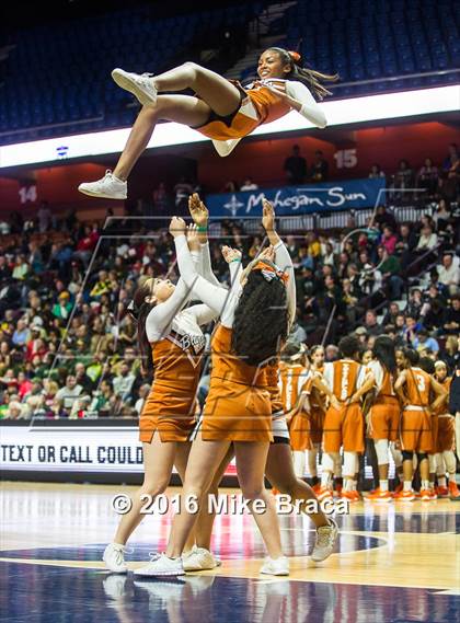 Thumbnail 2 in Capital Prep vs. New London (CIAC Class L Final) photogallery.