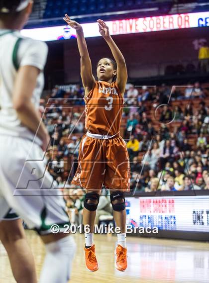 Thumbnail 3 in Capital Prep vs. New London (CIAC Class L Final) photogallery.