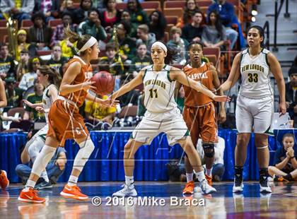 Thumbnail 3 in Capital Prep vs. New London (CIAC Class L Final) photogallery.