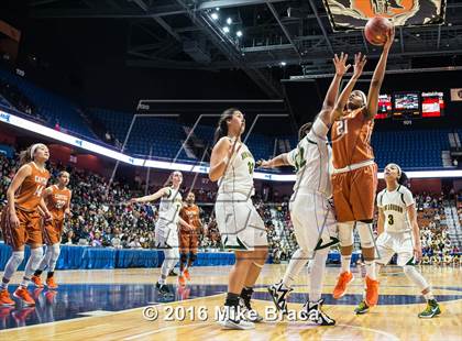 Thumbnail 3 in Capital Prep vs. New London (CIAC Class L Final) photogallery.