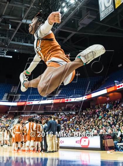 Thumbnail 2 in Capital Prep vs. New London (CIAC Class L Final) photogallery.