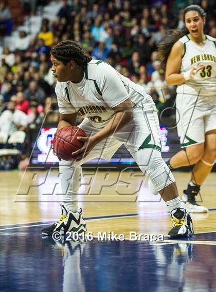 Thumbnail 1 in Capital Prep vs. New London (CIAC Class L Final) photogallery.