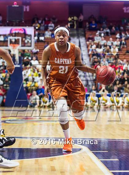 Thumbnail 2 in Capital Prep vs. New London (CIAC Class L Final) photogallery.