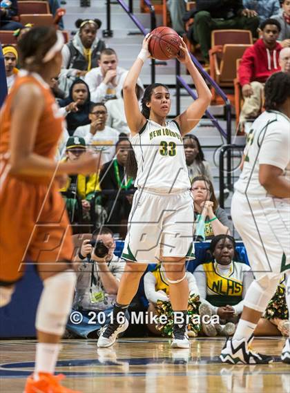 Thumbnail 3 in Capital Prep vs. New London (CIAC Class L Final) photogallery.