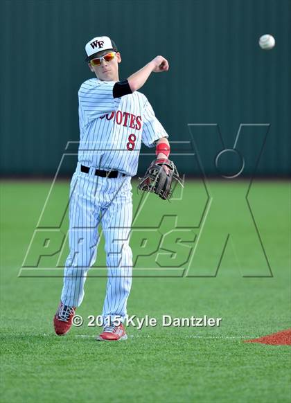 Thumbnail 2 in Lake Worth vs Wichita Falls (Walker Stallcup Tournament) photogallery.
