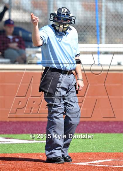 Thumbnail 1 in Lake Worth vs Wichita Falls (Walker Stallcup Tournament) photogallery.