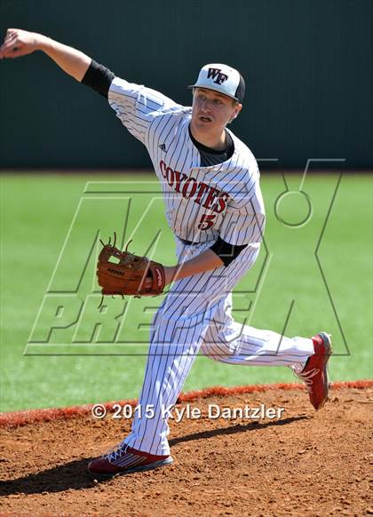 Thumbnail 1 in Lake Worth vs Wichita Falls (Walker Stallcup Tournament) photogallery.