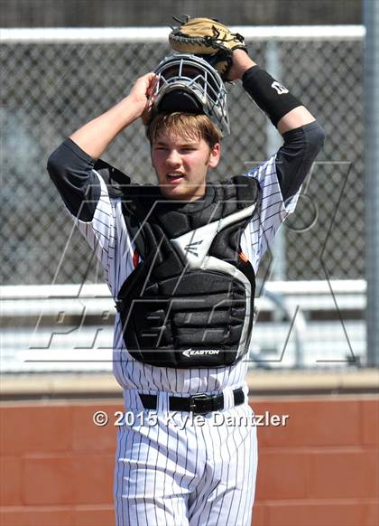 Thumbnail 2 in Lake Worth vs Wichita Falls (Walker Stallcup Tournament) photogallery.