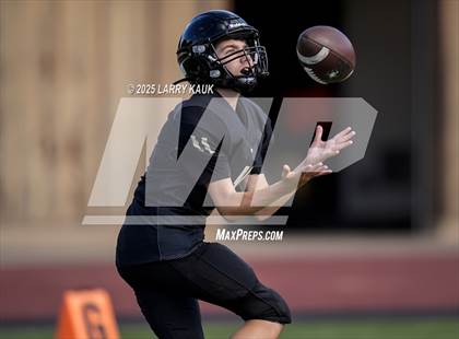 Thumbnail 2 in FR: Valley Christian @ Archbishop Mitty photogallery.