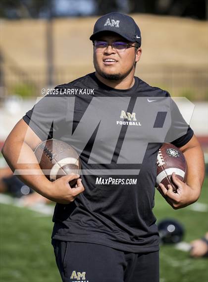 Thumbnail 2 in FR: Valley Christian @ Archbishop Mitty photogallery.