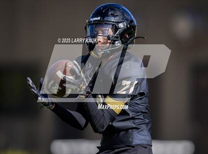Thumbnail 2 in FR: Valley Christian @ Archbishop Mitty photogallery.