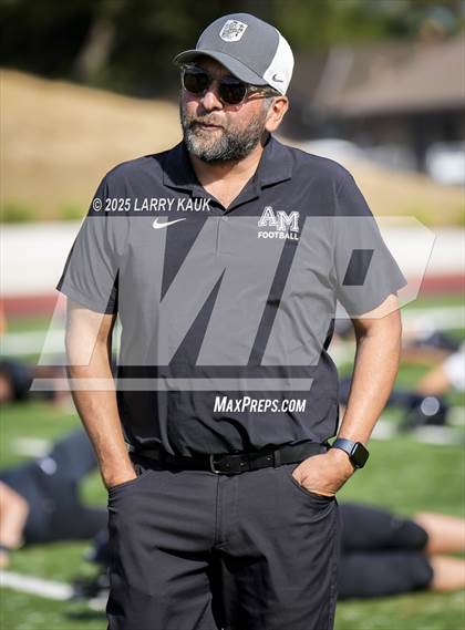 Thumbnail 2 in FR: Valley Christian @ Archbishop Mitty photogallery.