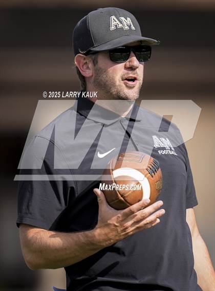 Thumbnail 2 in FR: Valley Christian @ Archbishop Mitty photogallery.