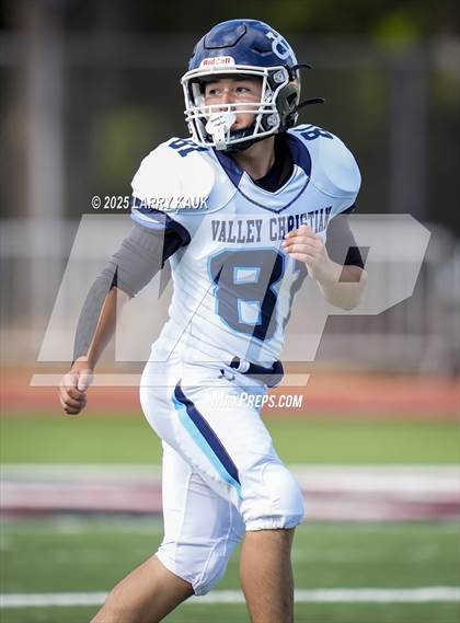 Thumbnail 2 in FR: Valley Christian @ Archbishop Mitty photogallery.