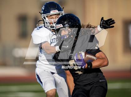 Thumbnail 2 in FR: Valley Christian @ Archbishop Mitty photogallery.