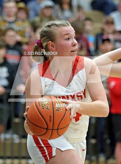 Thumbnail 2 in Redbank Valley vs Punxutawney (District IX Championship) photogallery.