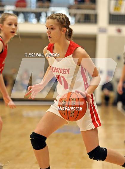 Thumbnail 3 in Redbank Valley vs Punxutawney (District IX Championship) photogallery.