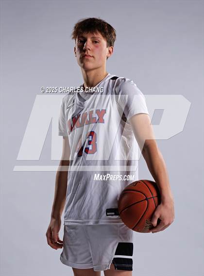Thumbnail 2 in Analy (Team & Individual) photogallery.