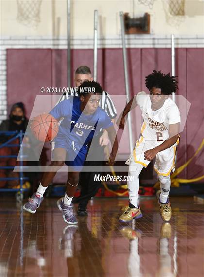 Thumbnail 1 in Carmel vs Mount Vernon (Section 1 Class AA First Round) photogallery.