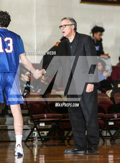 Thumbnail 1 in Carmel vs Mount Vernon (Section 1 Class AA First Round) photogallery.