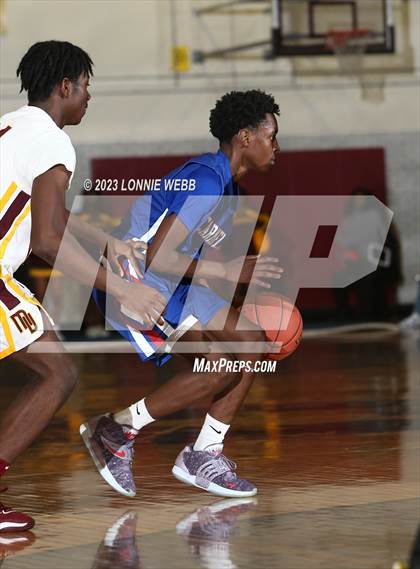 Thumbnail 2 in Carmel vs Mount Vernon (Section 1 Class AA First Round) photogallery.