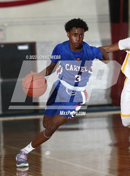 Thumbnail 2 in Carmel vs Mount Vernon (Section 1 Class AA First Round) photogallery.
