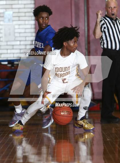 Thumbnail 1 in Carmel vs Mount Vernon (Section 1 Class AA First Round) photogallery.