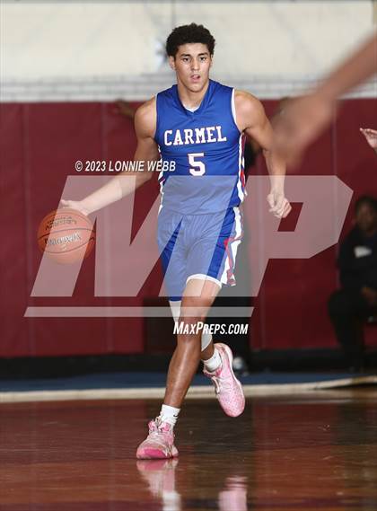 Thumbnail 2 in Carmel vs Mount Vernon (Section 1 Class AA First Round) photogallery.