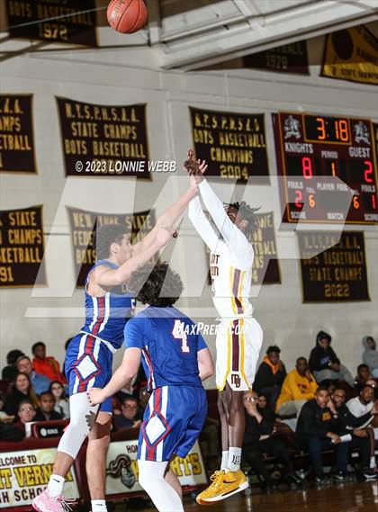 Thumbnail 3 in Carmel vs Mount Vernon (Section 1 Class AA First Round) photogallery.