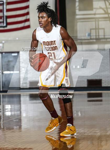 Thumbnail 2 in Carmel vs Mount Vernon (Section 1 Class AA First Round) photogallery.