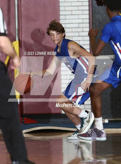 Thumbnail 3 in Carmel vs Mount Vernon (Section 1 Class AA First Round) photogallery.