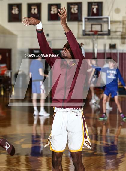 Thumbnail 1 in Carmel vs Mount Vernon (Section 1 Class AA First Round) photogallery.