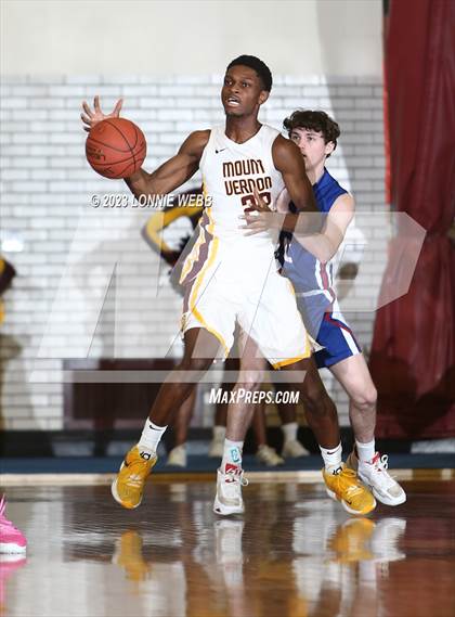 Thumbnail 1 in Carmel vs Mount Vernon (Section 1 Class AA First Round) photogallery.