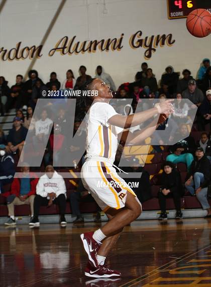 Thumbnail 1 in Carmel vs Mount Vernon (Section 1 Class AA First Round) photogallery.