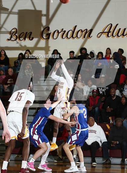 Thumbnail 3 in Carmel vs Mount Vernon (Section 1 Class AA First Round) photogallery.