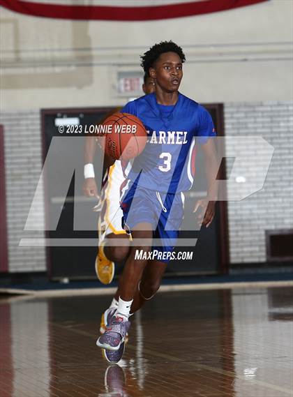 Thumbnail 2 in Carmel vs Mount Vernon (Section 1 Class AA First Round) photogallery.